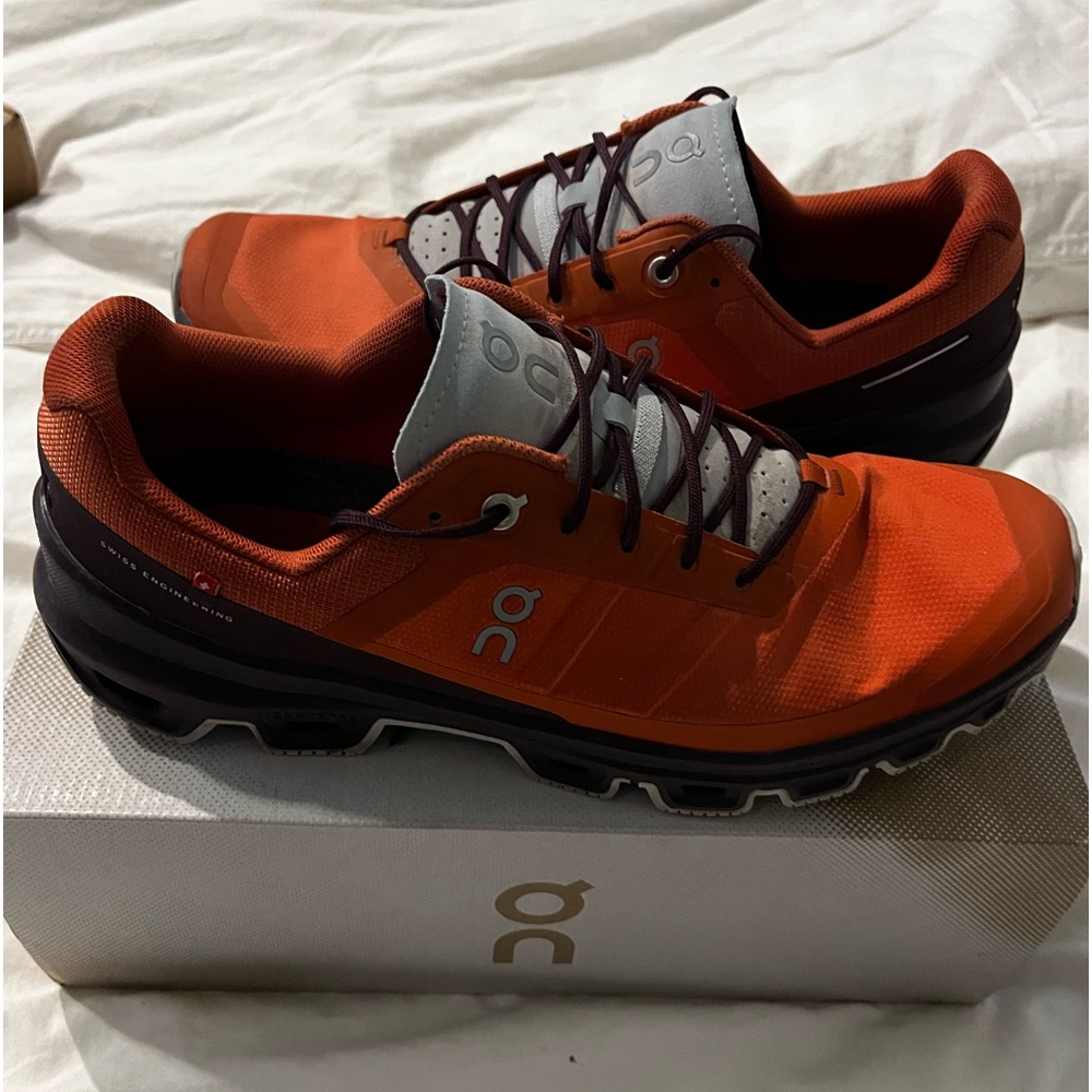 OC Cloudventure size 10.5